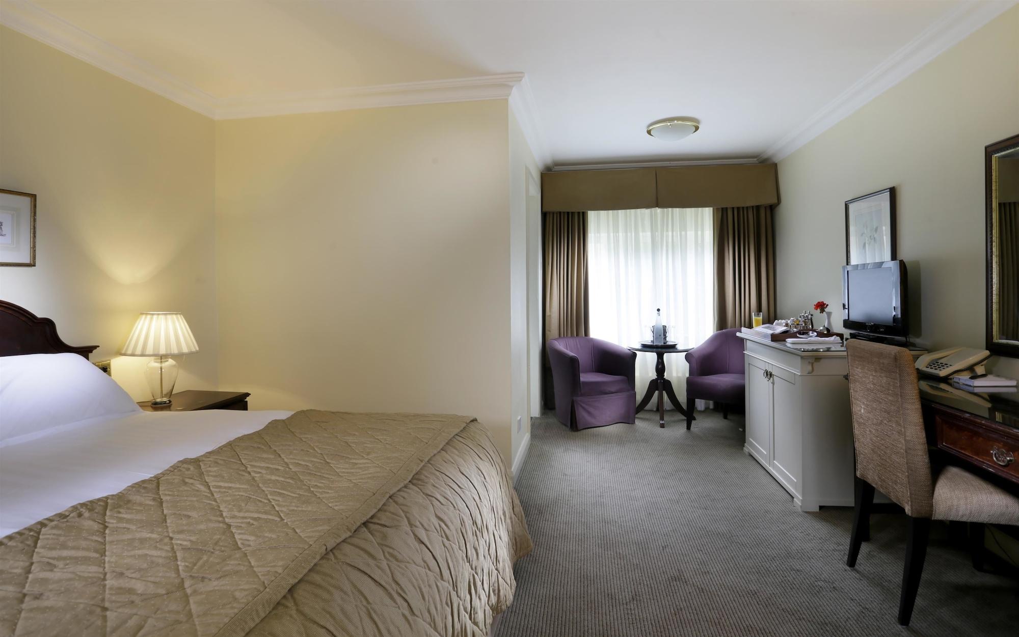Macdonald Alveston Manor Hotel & Spa Stratford-upon-Avon Ngoại thất bức ảnh